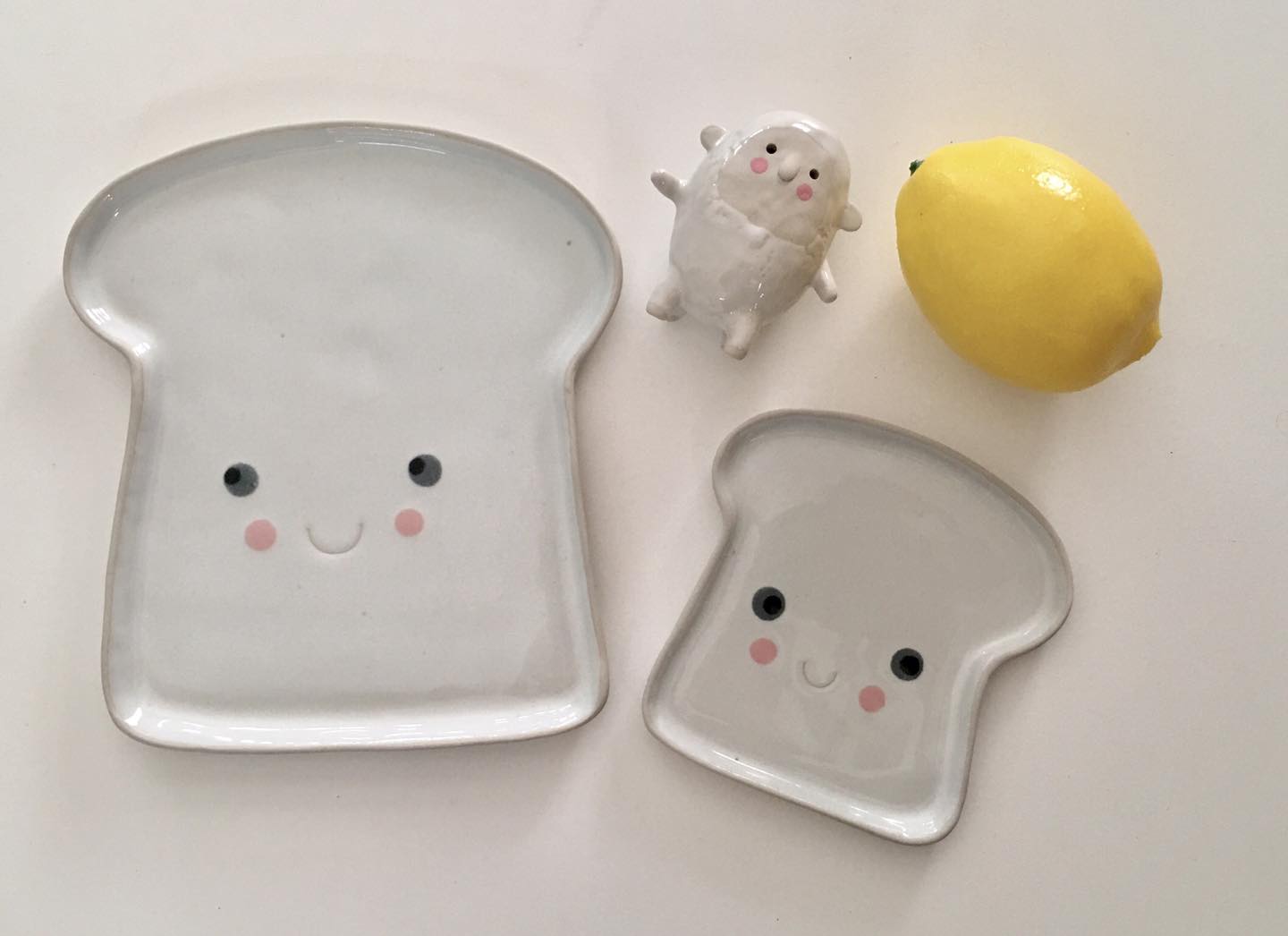 Bread Plate